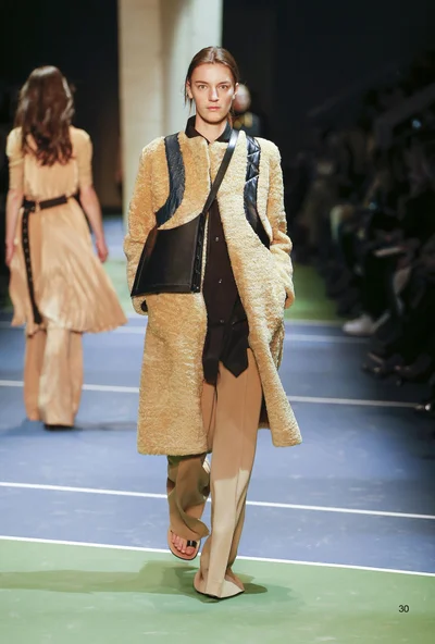 Look 30